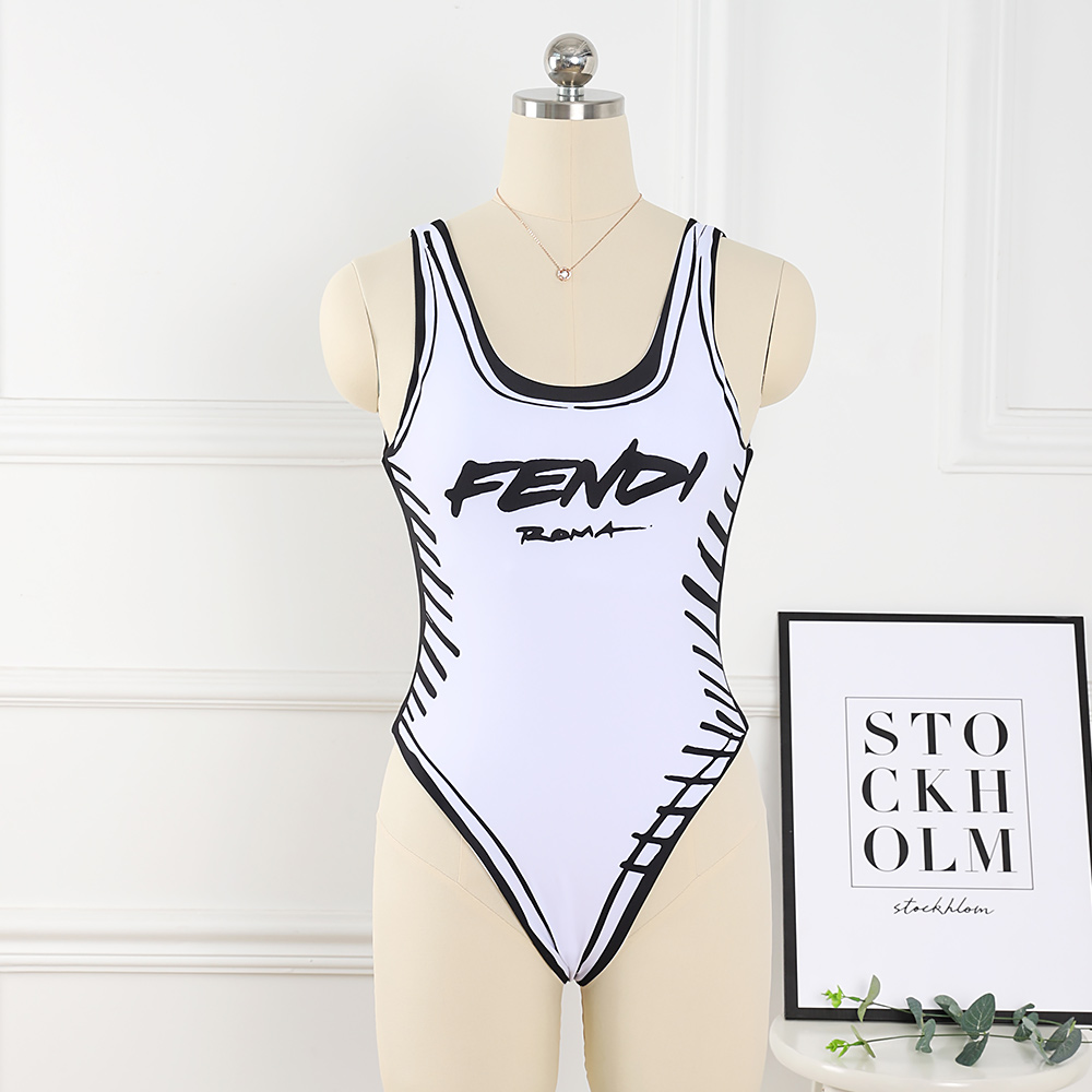 Thành Phố Mùa Thu Mới Trên Bầu Trời Trắng Một Mảnh