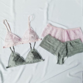 Bralette không đệm mút