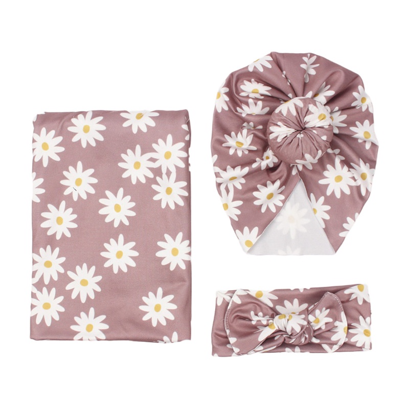 Set 3 Món Gồm Chăn + Mũ Beanie Thắt Nút In Hoa Cho Bé Sơ Sinh
