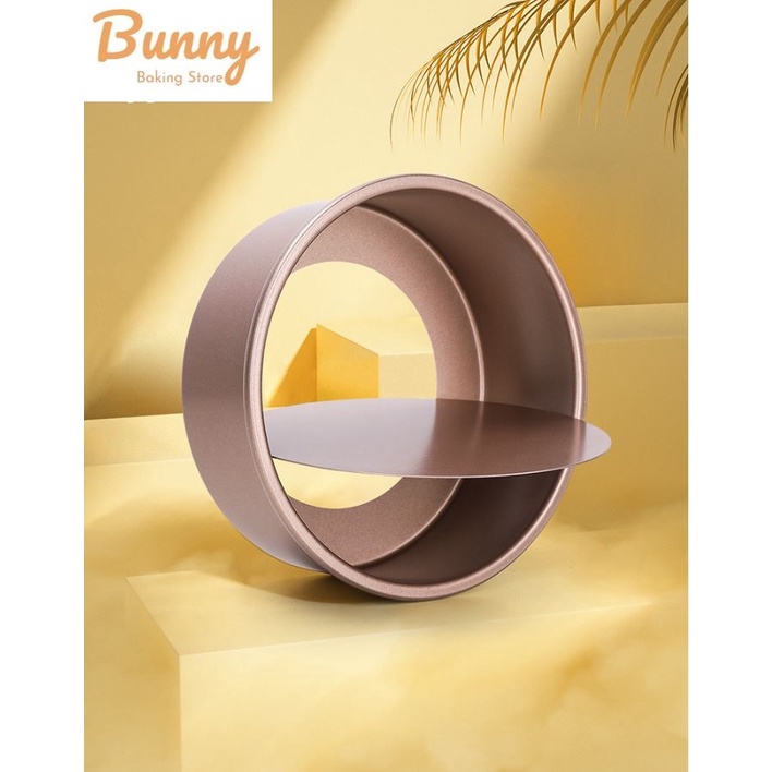 Khuôn tròn chống dính đế rời nướng bánh bông lan