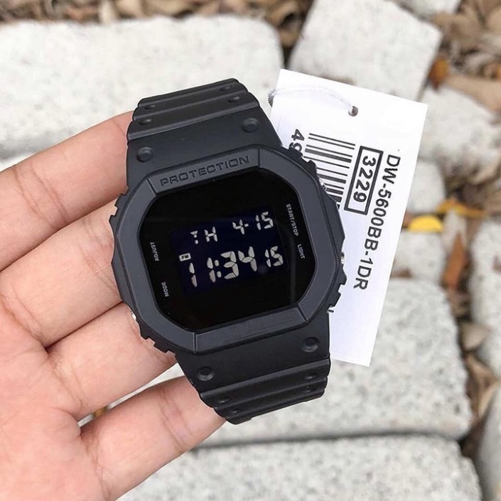 Đồng hồ nam thể thao Full đen OneTime lịch sự hợp thời trang, dễ phối đồ, casio DW5600 cực đẹp