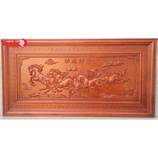 Tranh gỗ mã đáo thành công