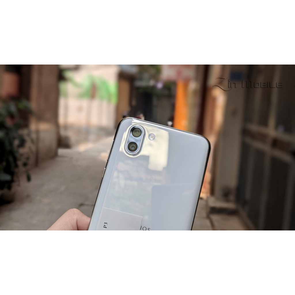 Điện thoại Sharp Aquos R2 màn hình 2K 120Ghz, chip Snapdragon 845 Ram 4Gb