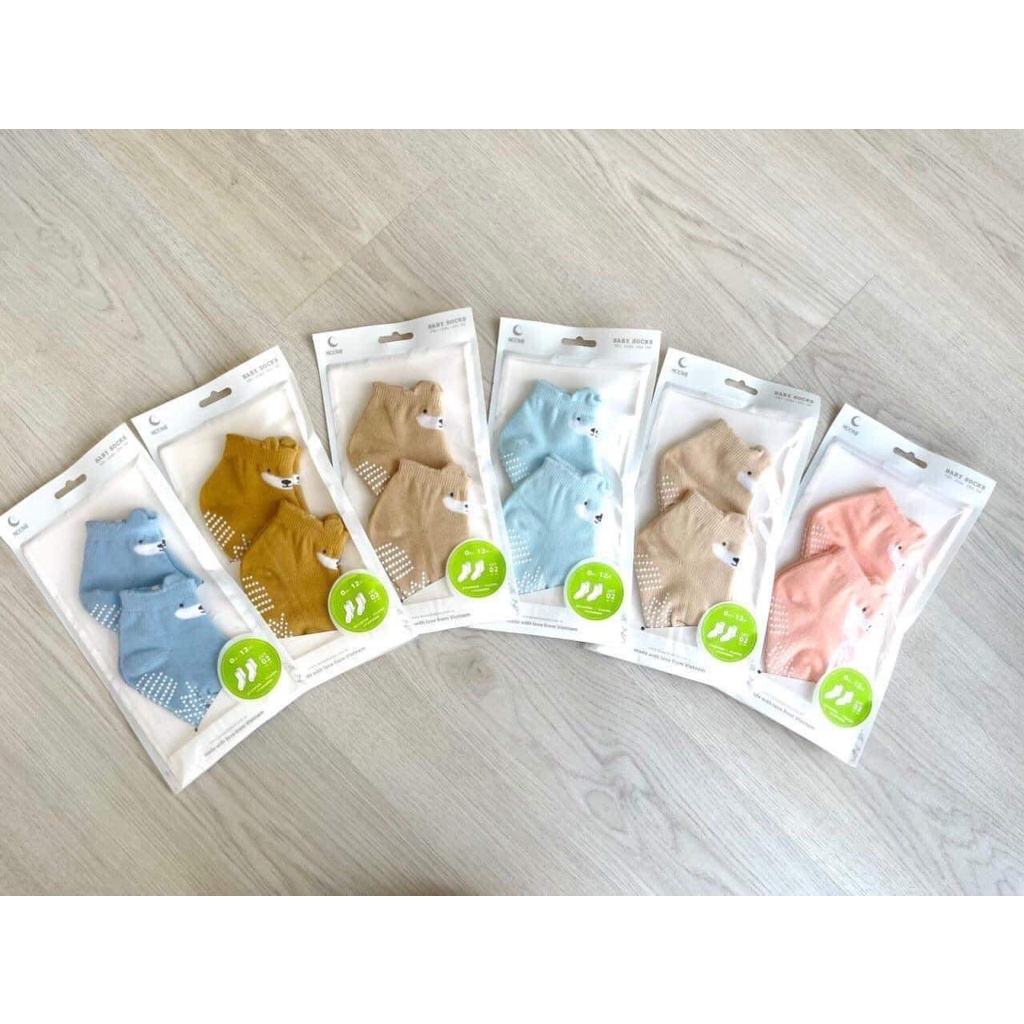 Moon- Set 2 đôi tất chống trượt mềm ấm đẹp cho bé trai bé gái