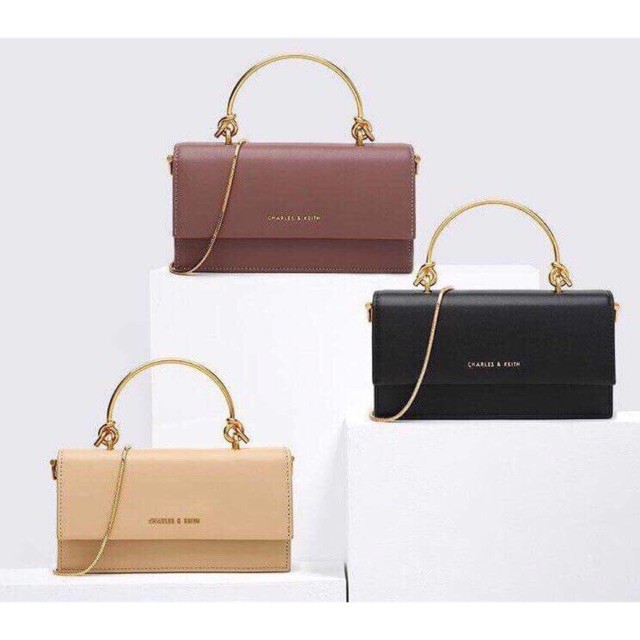 THANH LÝ - THU HỒI VỐN GẤP - SALE 50% Clutch cầm tay CNk ( chuẩn auth )