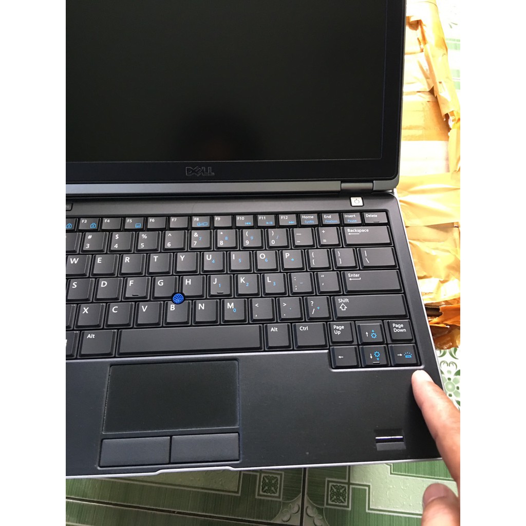 #Laptop #Dell_Latitude_E6230 #Core_i5-3320 | BigBuy360 - bigbuy360.vn