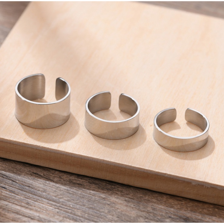 Nhẫn Nam Nữ Kiểu Hở Trơn Titan Ko Đen TT 4250