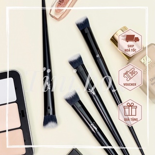 Cọ che khuyết điểm, tạo khối mũi 2 mặt Kat Von D40