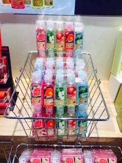 Nước rửa tay khô NATURE REPUBLIC