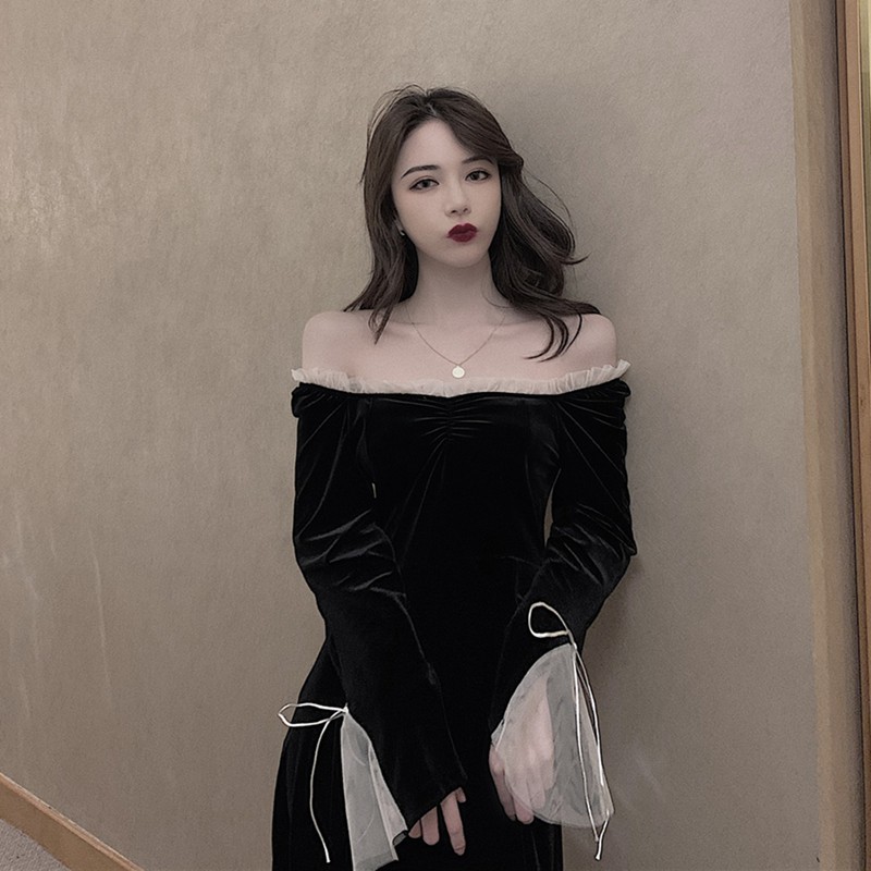 Đầm Nhung Tay Dài Cổ Chữ V Phối Lưới Form Rộng Phong Cách Quyến Rũ | BigBuy360 - bigbuy360.vn