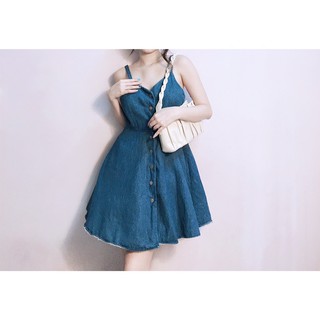 Đầm 2 dây denim xoè nút bóp