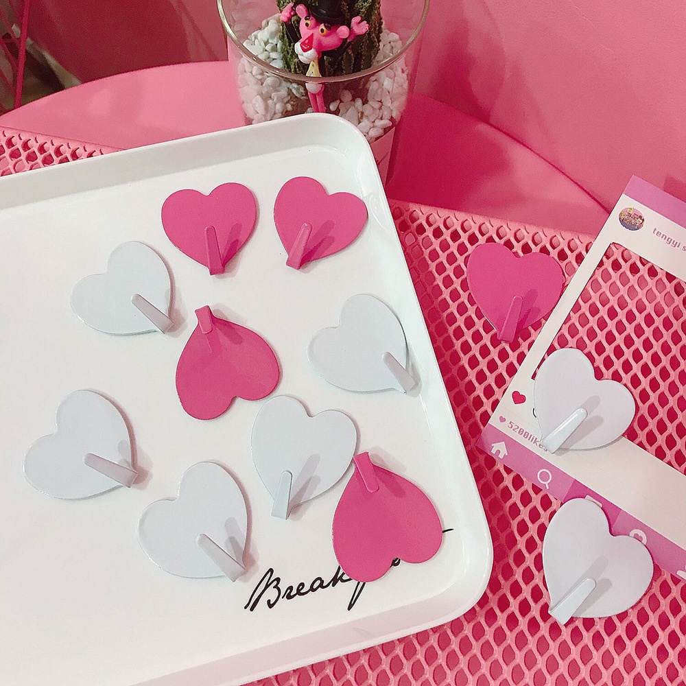 Móc treo đồ dán tường siêu chắc hình trái tim nhiều màu đáng yêu