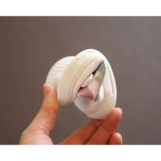[RẺ BẤT NGỜ] GIÀY TRẺ EM THỂ THAO NHŨ FULL BOX