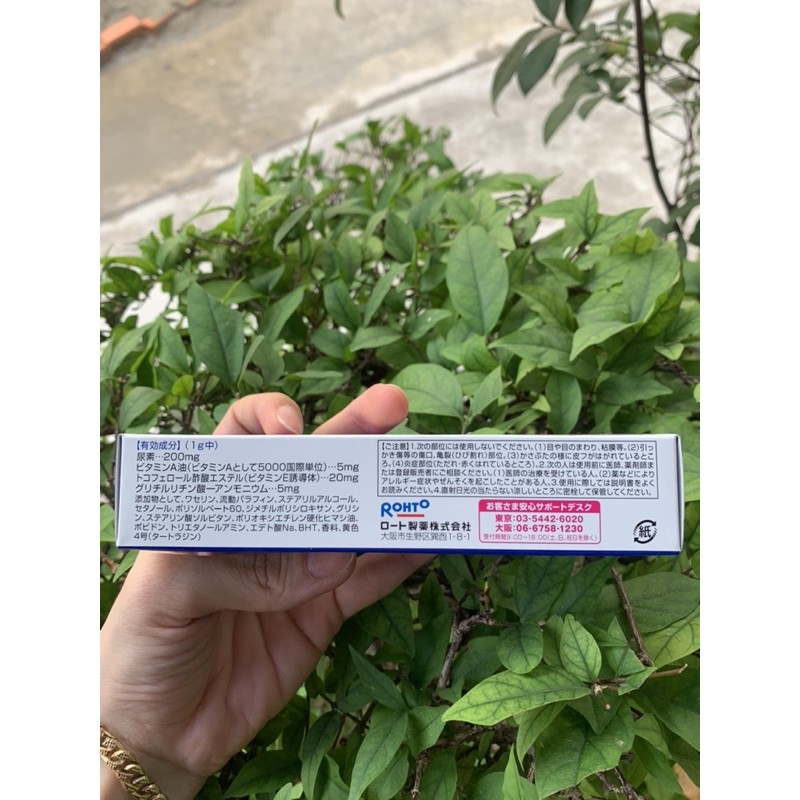 nội địa Nhật - Kem viêm nang lông Rohto Zaraporo 35g