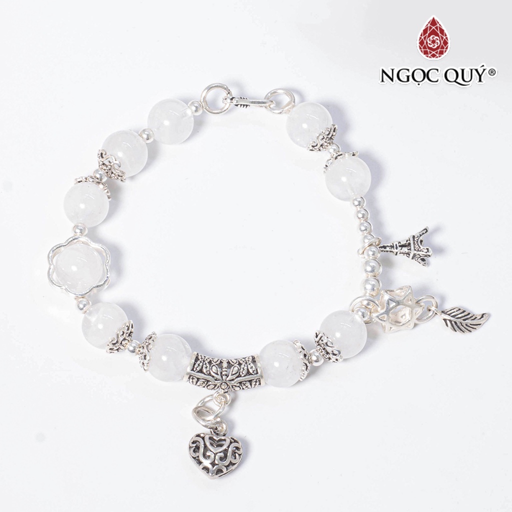 Vòng tay đá TA ưu linh trắng phối charm trái tim bạc - Ngọc Quý