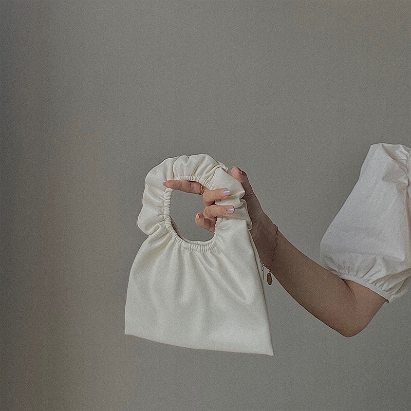 Túi Đựng Điện Thoại mini Xếp Ly Hình Đám Mây Dễ Thương Cho Bạn Gái