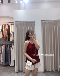 Áo cổ yếm dập ly
