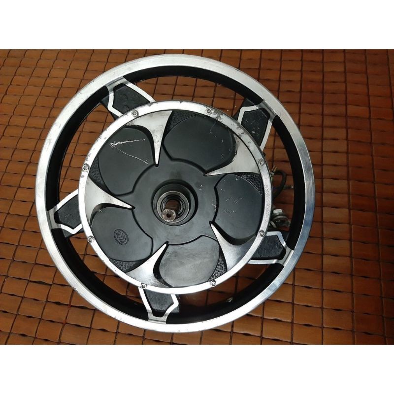Động cơ xe điện vành 16 inch dùng cho xe Honda - yamaha