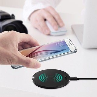 Đế sạc không dây Aukey LC-C2