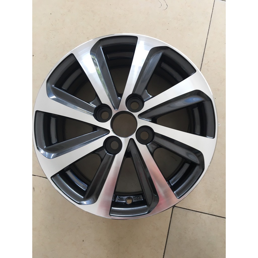 La zang mâm vành 14 inch theo xe Toyota Vios