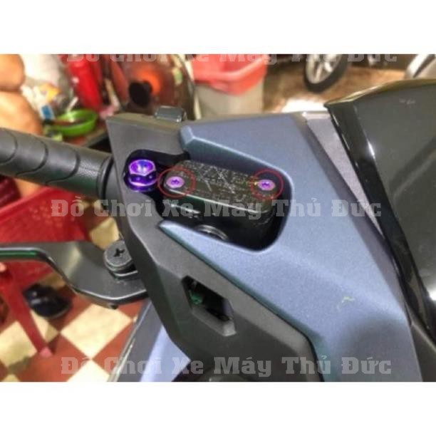 Ốc gắn nắp dầu zin Titan Gr5 M4*12 đầu dẹp