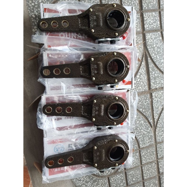 CÓC PHANH XE TẢI HOWO 10R, 25R, 28R, 37R