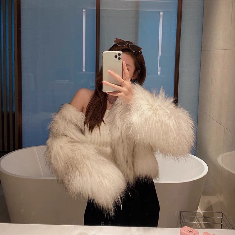 Áo khoác lông nữ hai màu trắng/ nâu sang trọng dành cho nữ hàng quảng châu loại đẹp