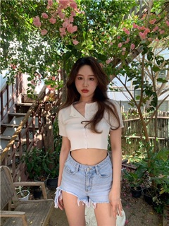 [Order] Áo len croptop nút
