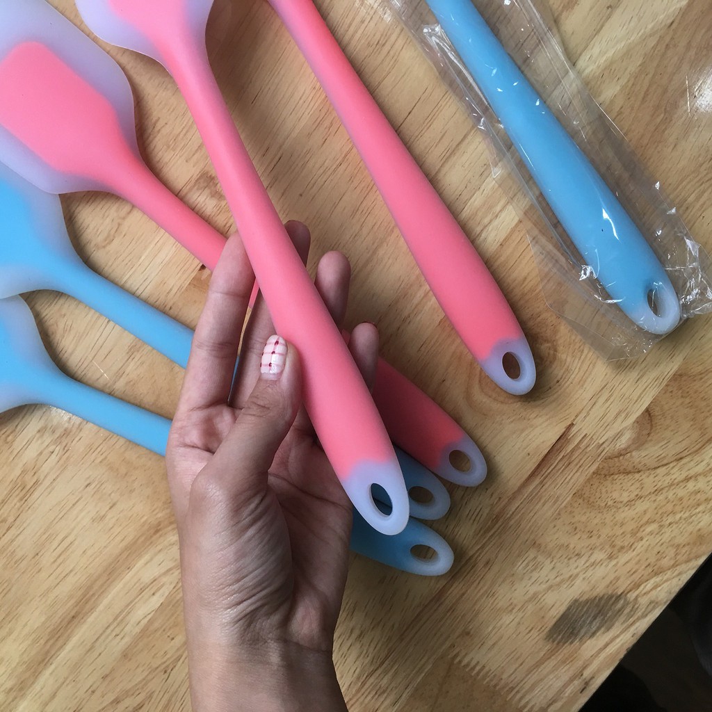 Dụng Cụ Làm Bánh Cơ Bản Gồm Chổi - Vét Bột - Bút Viết Kem - Xẻng Silicone