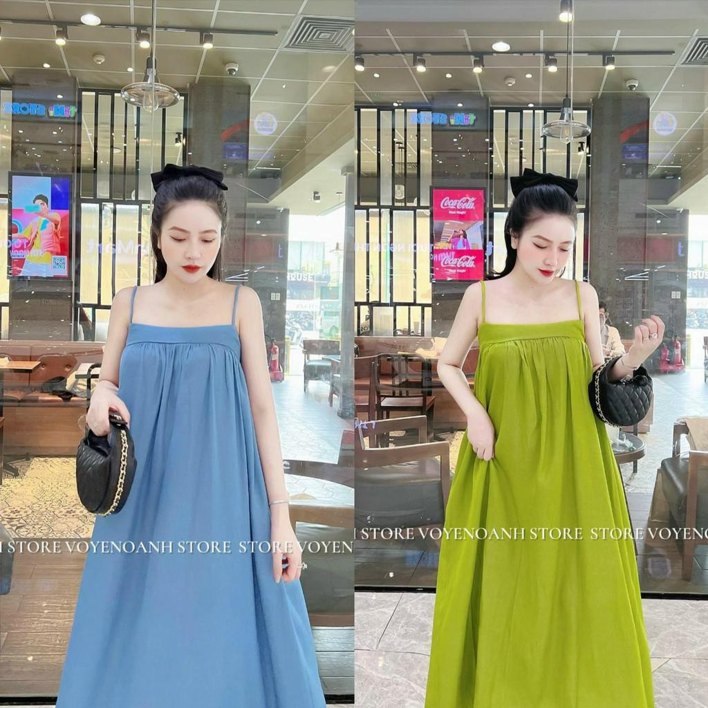 Đầm lụa 2 dây dáng xòe thiết kế đơn giản với 2 tone màu nhẹ nhàng, tôn da cho các chị em đi chơi, đi biển