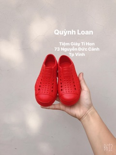 Giày Native cho bé