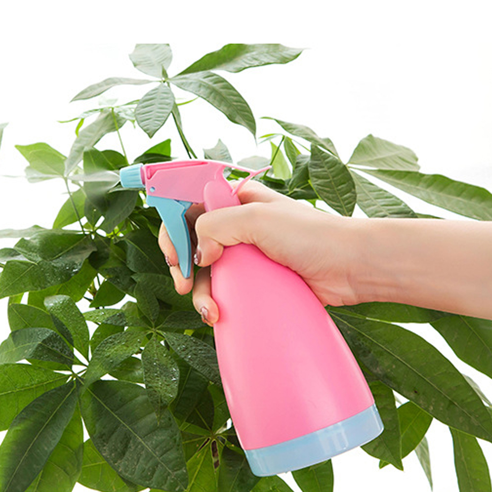 Bình xịt nước chất liệu nhựa dung tích 500ml