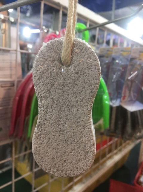 Dụng cụ chà gót chân