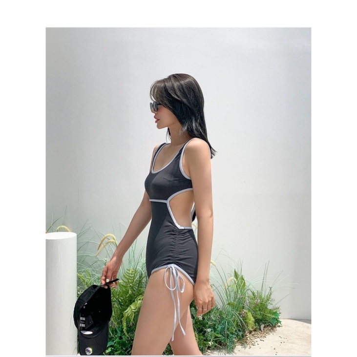 Bikini 1 mảnh LUHAZO hở lưng  đồ bơi nữ đi biển liền thân khoét eo kín đáo sexy Hàn Quốc nâng ngực 2623 DK11T203