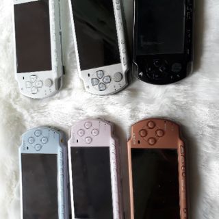 Máy chơi game cầm tay PSP2k