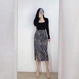 ÁO THUN DÀI TAY CỔ VUÔNG