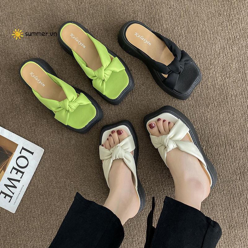 Dép Xỏ Ngón Đế Dày Chống Trượt Dễ Phối Đồ Thời Trang Mùa Hè Cho Nữ 2022