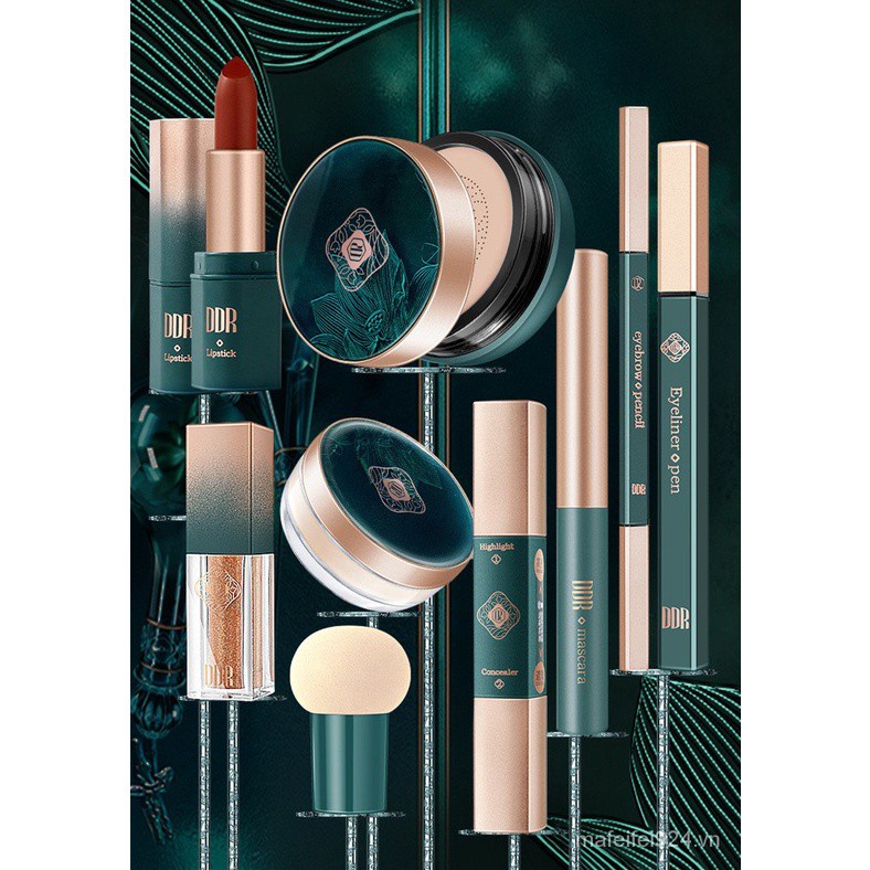 (Hàng Mới Về) Bộ Mỹ Phẩm Trang Điểm Chuyên Nghiệp Chất Lượng Cao | BigBuy360 - bigbuy360.vn