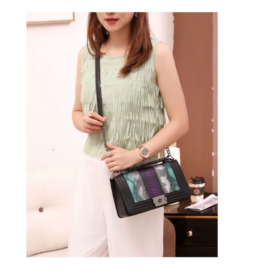 Túi xách nữ đeo chéo CL Boy vân da trăn cực tinh xảo quý phái TX09 túi đeo chéo T.xách Chip Xinh | BigBuy360 - bigbuy360.vn