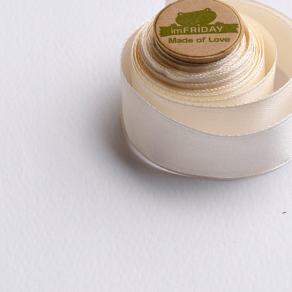3m ruy băng lụa 2cm kem RB66
