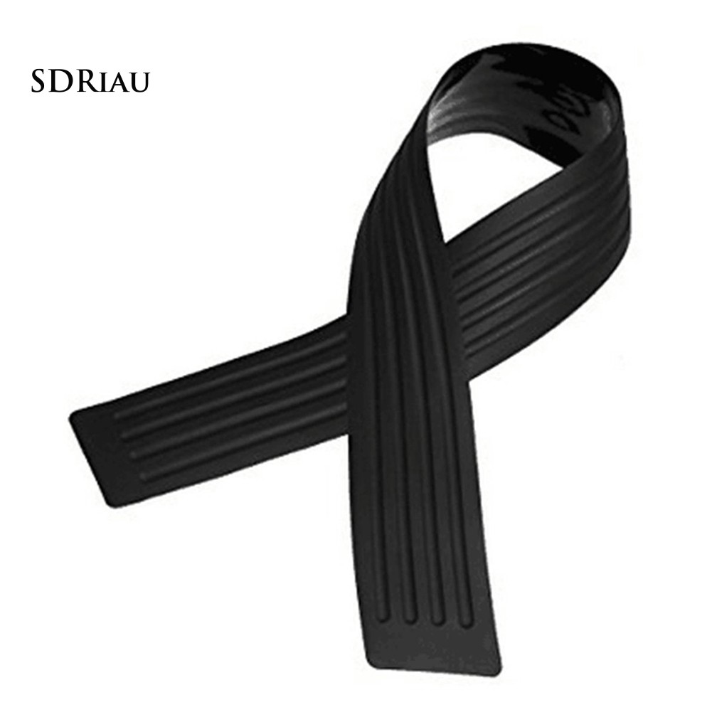 Dải cao su dán bảo vệ cốp xe hơi tiện lợi