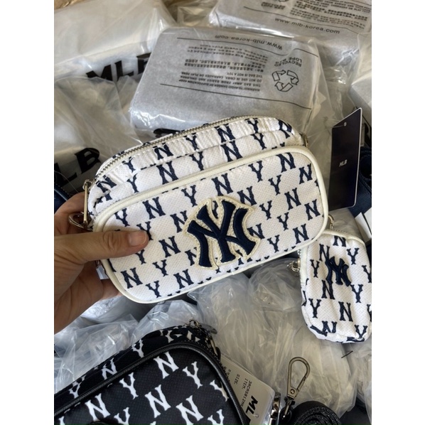 Túi Mlb monogram mini đeo chéo kèm ví nhỏ