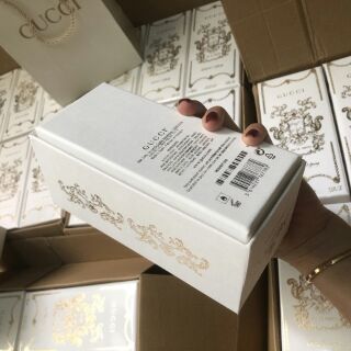 Nước Hoa Winter's Spring Eau de Parfum của Gucci 😙😘