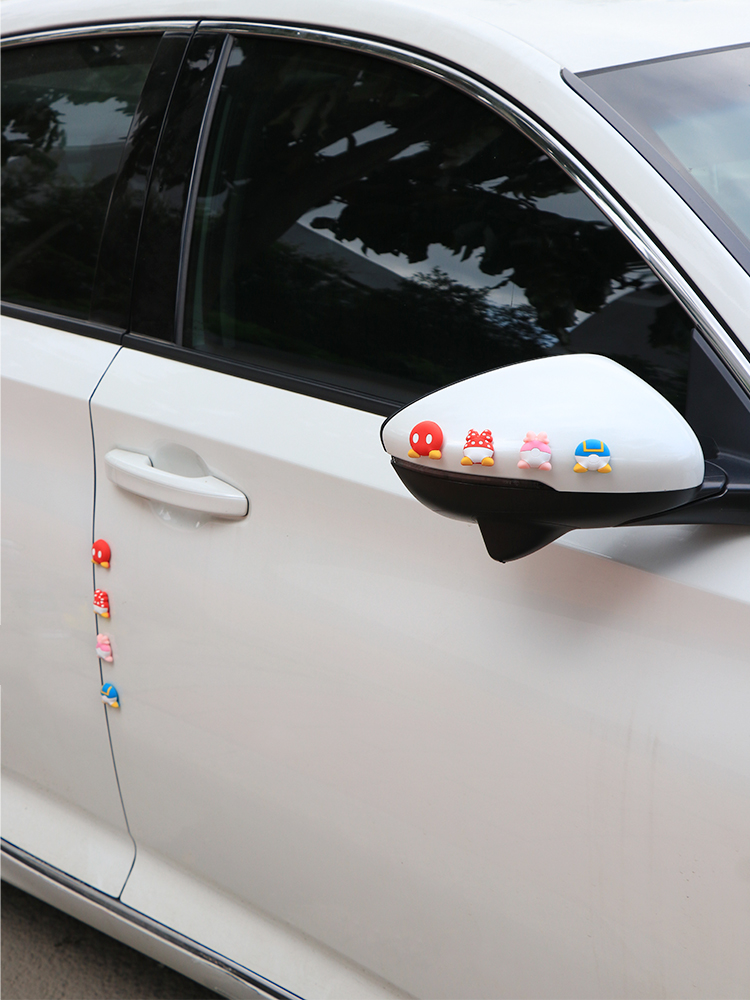 Miếng Dán Bảo Vệ Kính Chiếu Hậu Xe Hơi Chống Va Chạm Bằng Cao Su Hình Chuột Mickey Minnie Dễ Thương Hàng Mới 2020