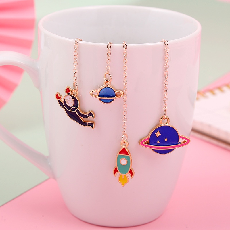 1 Thẻ Đánh Dấu Sách Bằng Hợp Kim Hình Hành Tinh Vũ Trụ Sáng Tạo Hỗ Trợ Đọc Sách Dành Cho Học Sinh