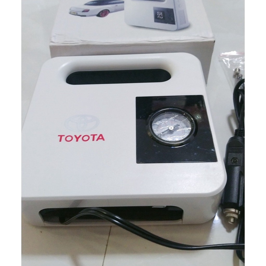 Bơm lốp xe ô tô Toyota Đồng Hồ Cơ Học Cao Cấp Bơm Mạnh Bền - Hàng sản xuất ủy quyền chính hãng - Bảo Hành 12 Tháng