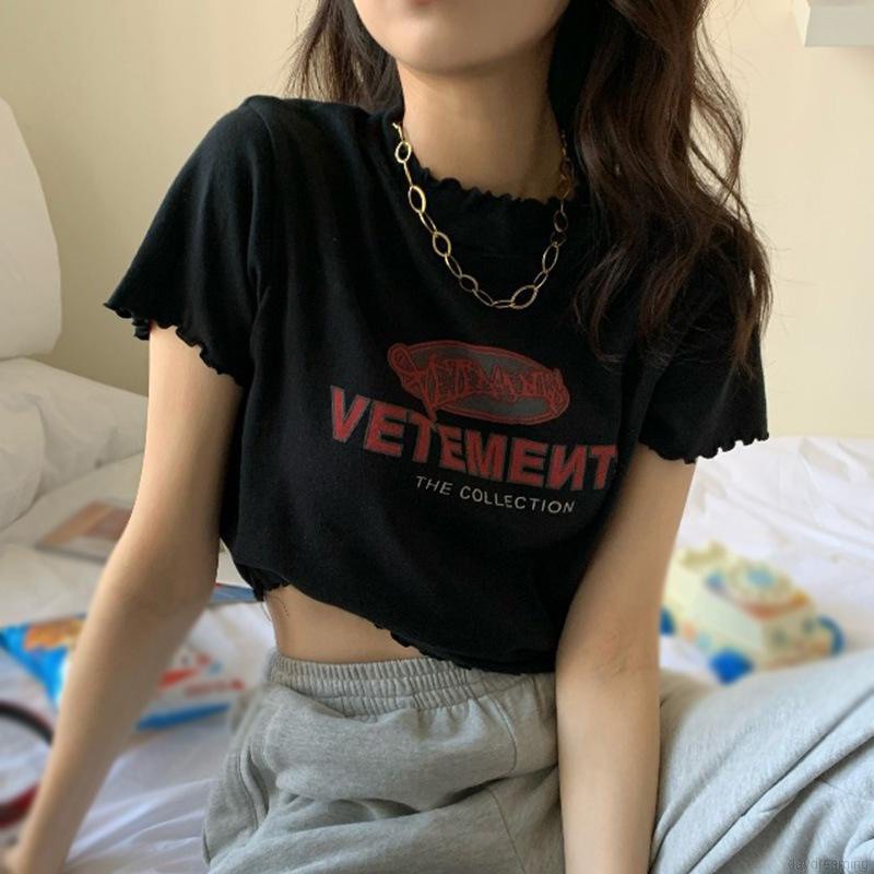 Áo croptop tay ngắn thun cổ tròn họa tiết in chữ phong thời trang cho nữ | BigBuy360 - bigbuy360.vn