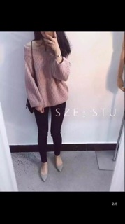 Áo len trễ vai