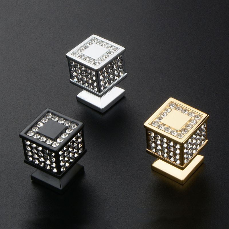 Tay Nắm Cửa Tủ Đính Đá Giả Kim Cương Sang Trọng