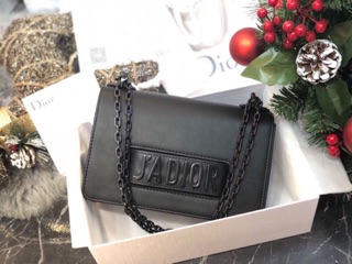 Túi jadior dây xích khắc logo fullbox (Ảnh thật)